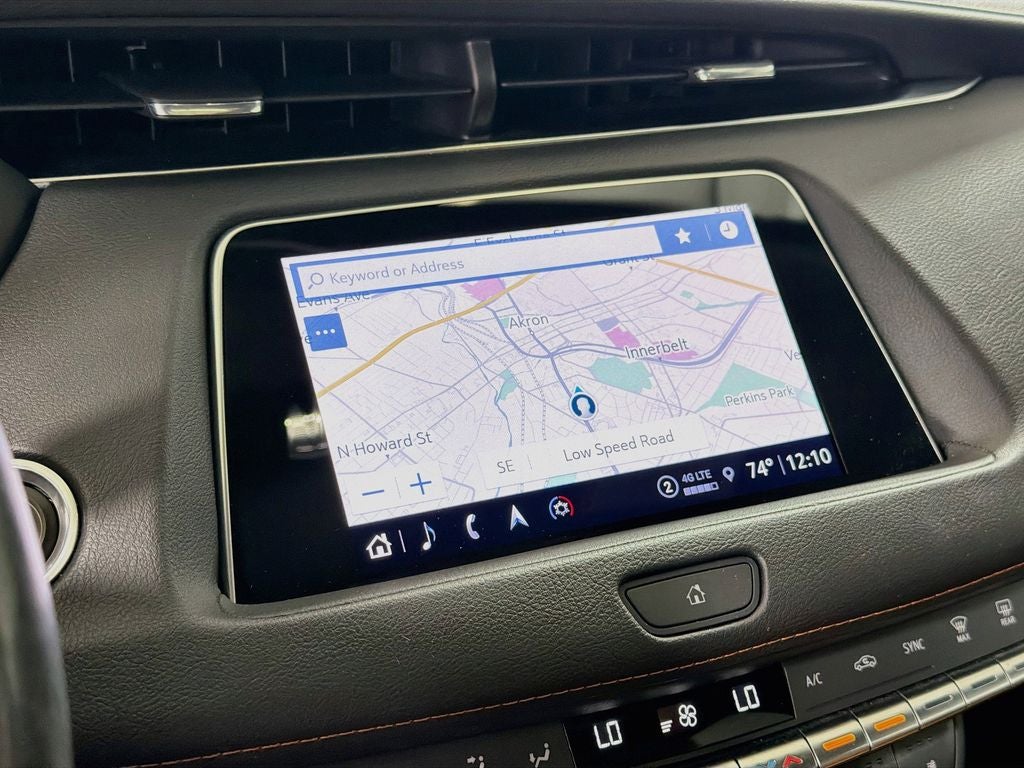 2023 Cadillac XT4 Premium Luxury