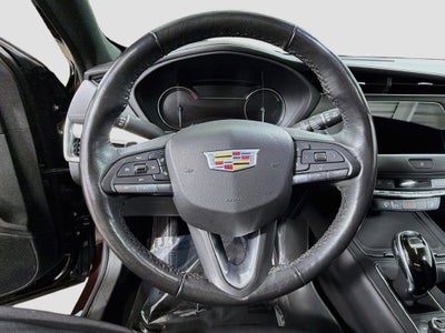 2020 Cadillac XT4 Premium Luxury