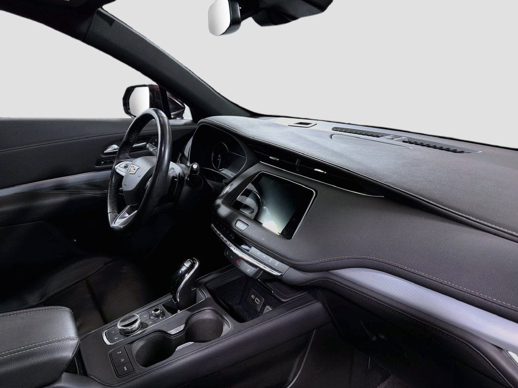 2020 Cadillac XT4 Premium Luxury