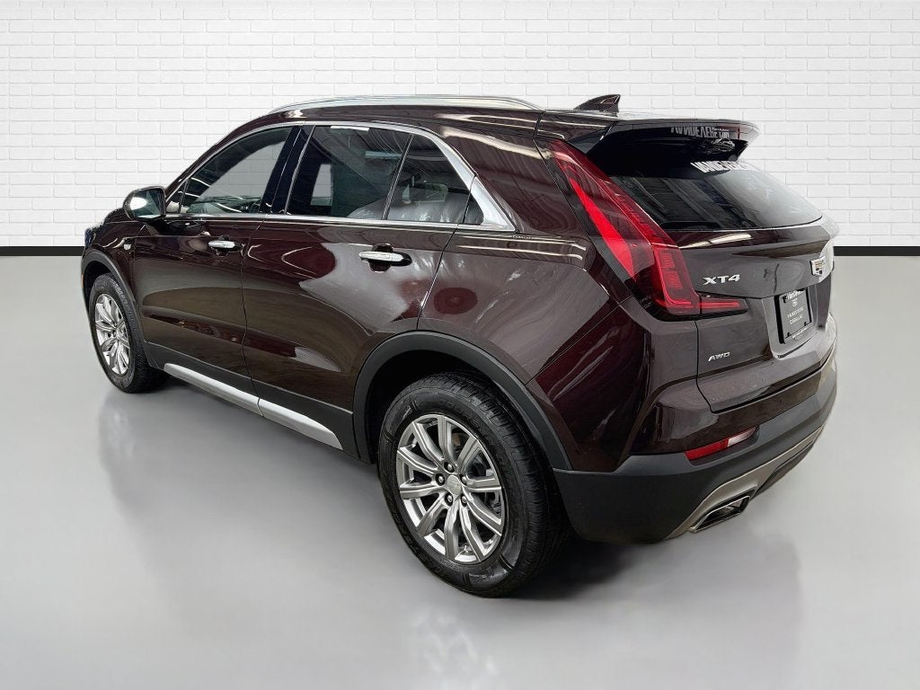 2020 Cadillac XT4 Premium Luxury