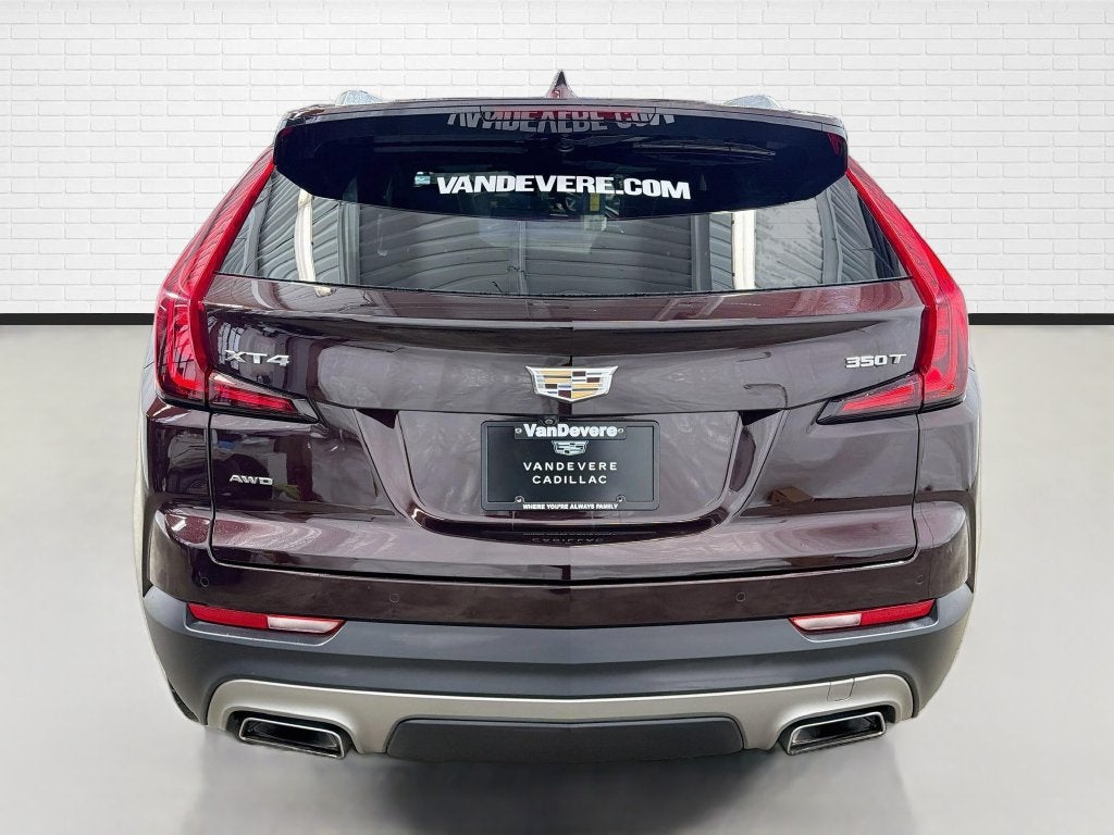 2020 Cadillac XT4 Premium Luxury
