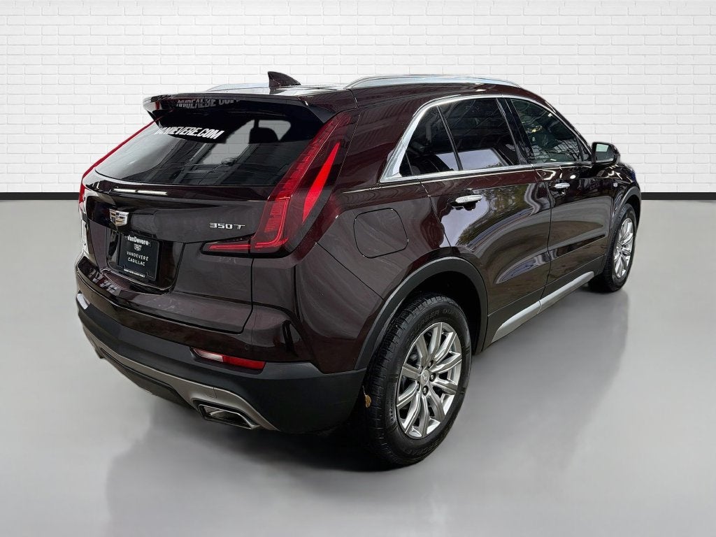 2020 Cadillac XT4 Premium Luxury
