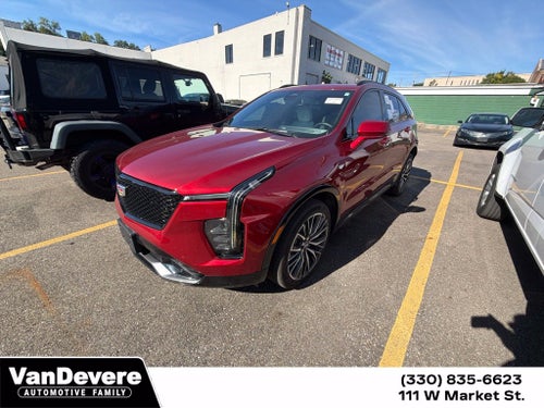 2024 Cadillac XT4 Sport