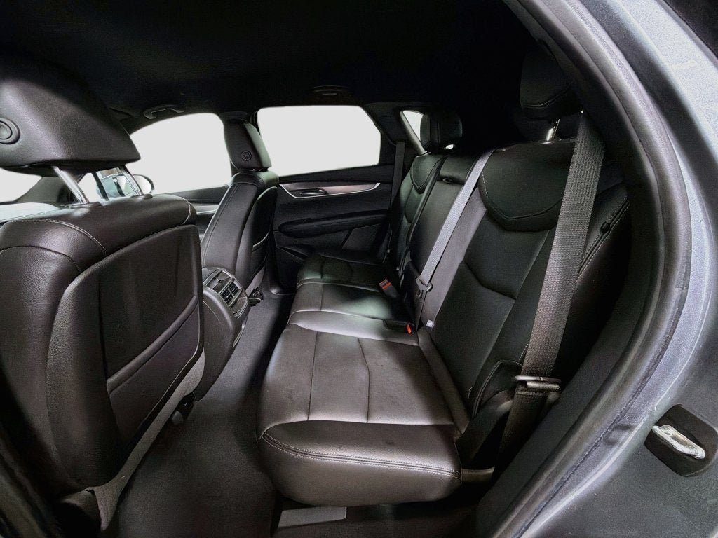 2022 Cadillac XT5 Luxury