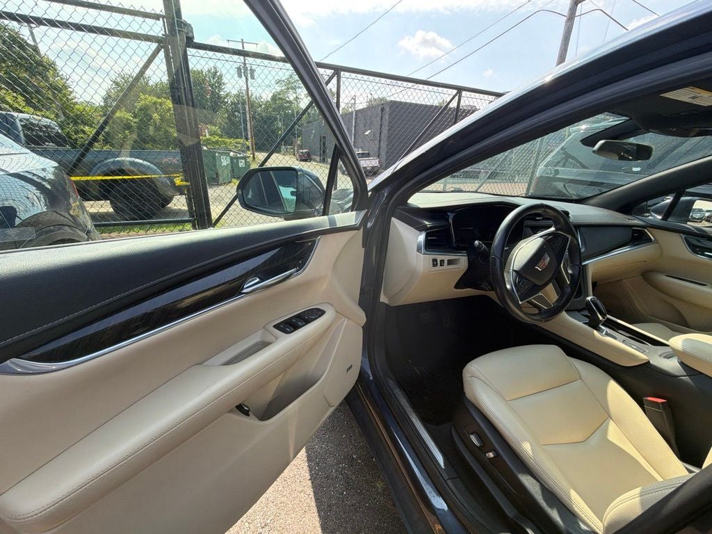 2019 Cadillac XT5 Base