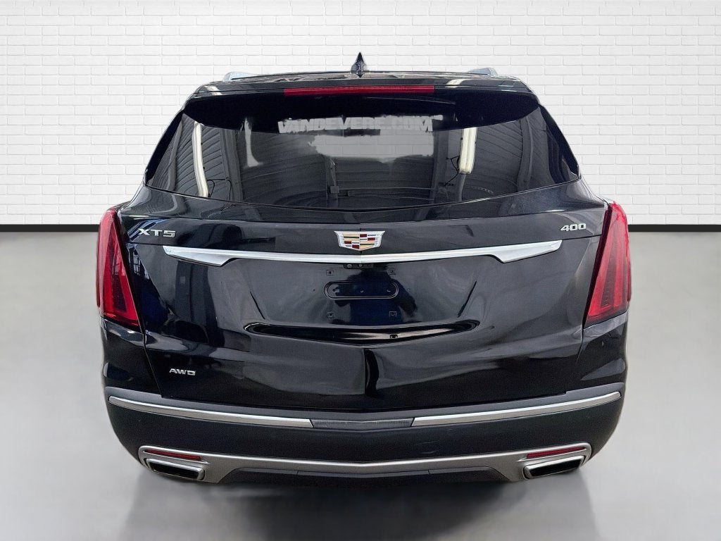 2022 Cadillac XT5 Premium Luxury