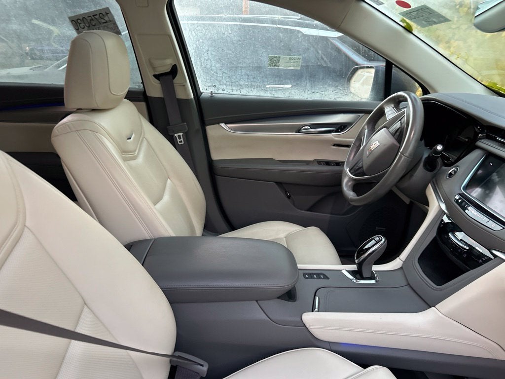 2019 Cadillac XT5 Premium Luxury