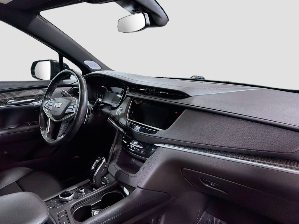 2022 Cadillac XT5 Sport