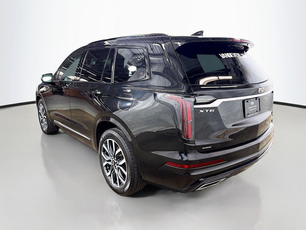 2024 Cadillac XT6 Sport