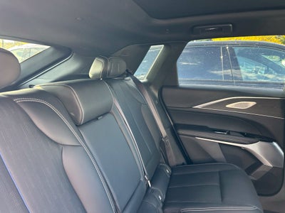 2025 Cadillac LYRIQ Luxury 3