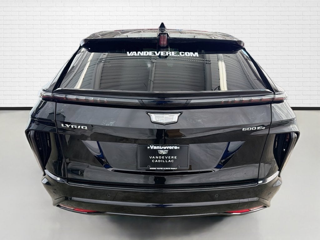 2024 Cadillac LYRIQ Sport