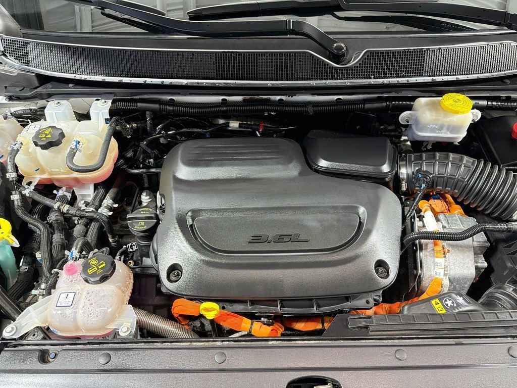 2024 Chrysler Pacifica Hybrid Select