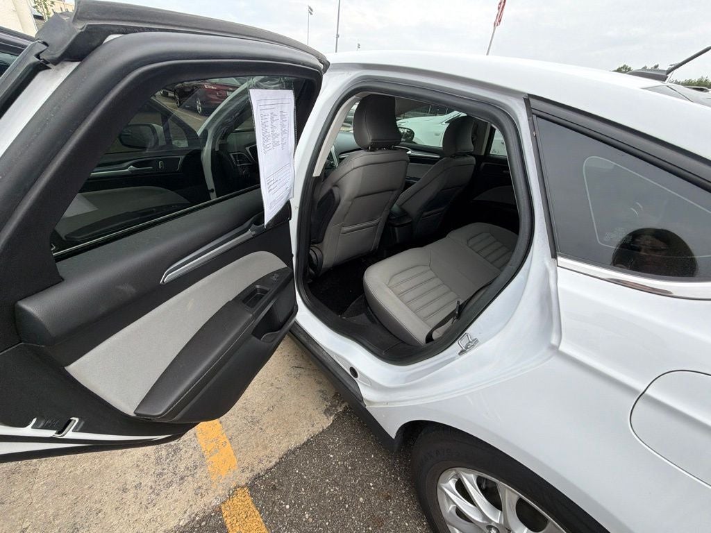 2015 Ford Fusion S
