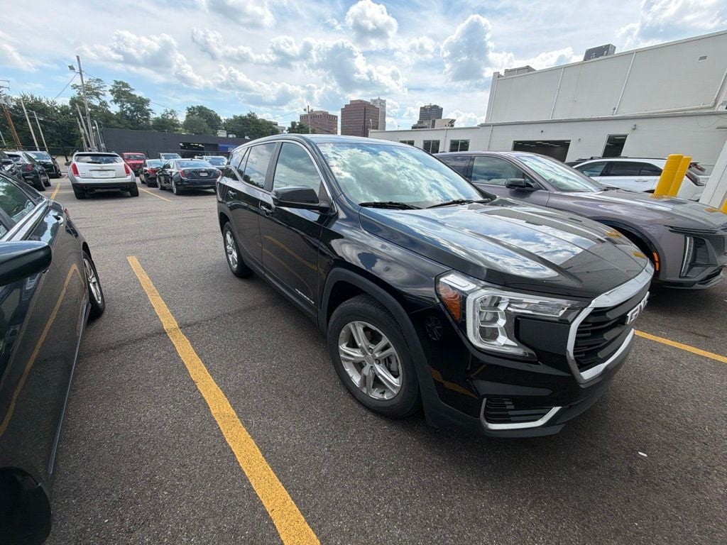 2022 GMC Terrain SLE