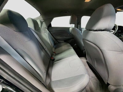 2021 Hyundai Elantra SE