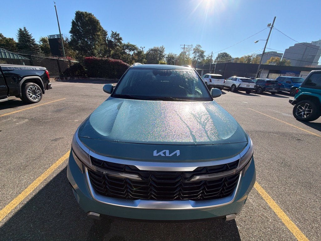 2025 Kia Seltos EX