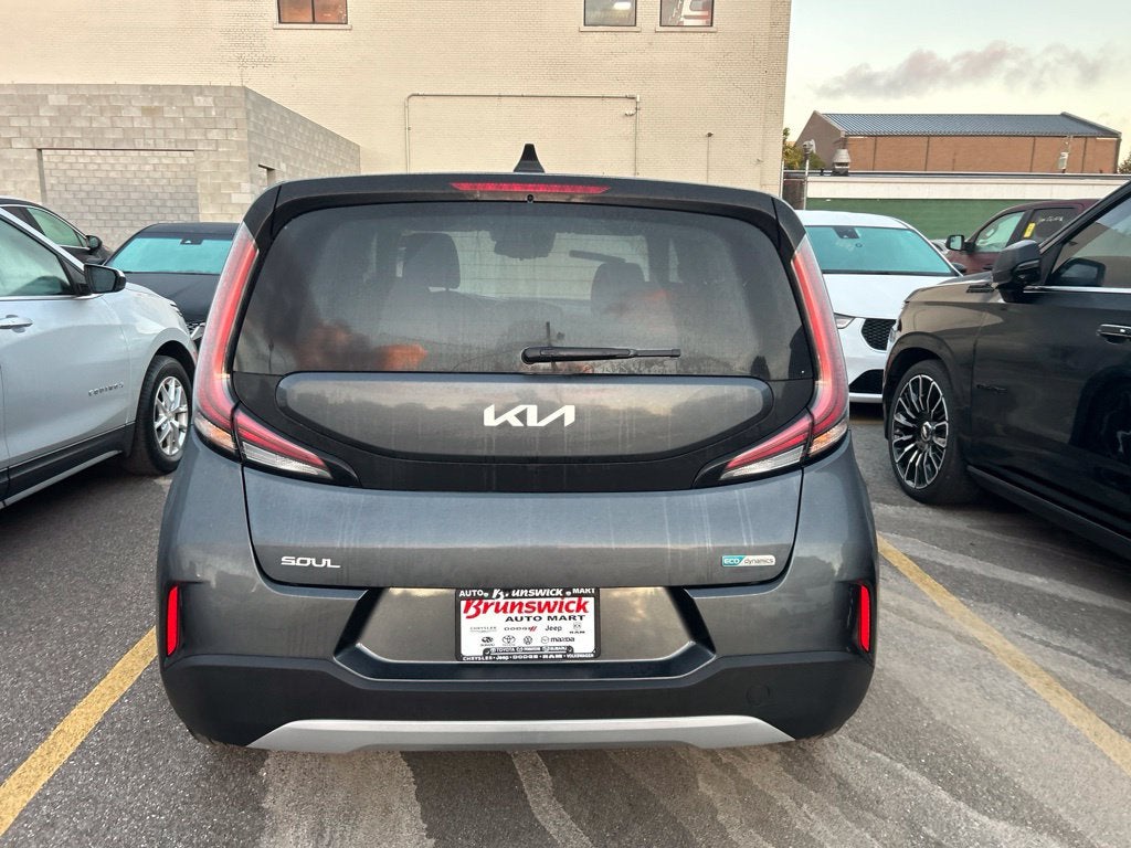 2023 Kia Soul EX