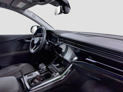 2025 Audi Q8 55 Premium Plus quattro