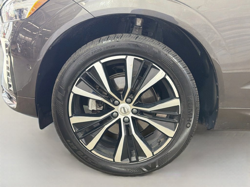 2025 Volvo XC60 B5 Plus