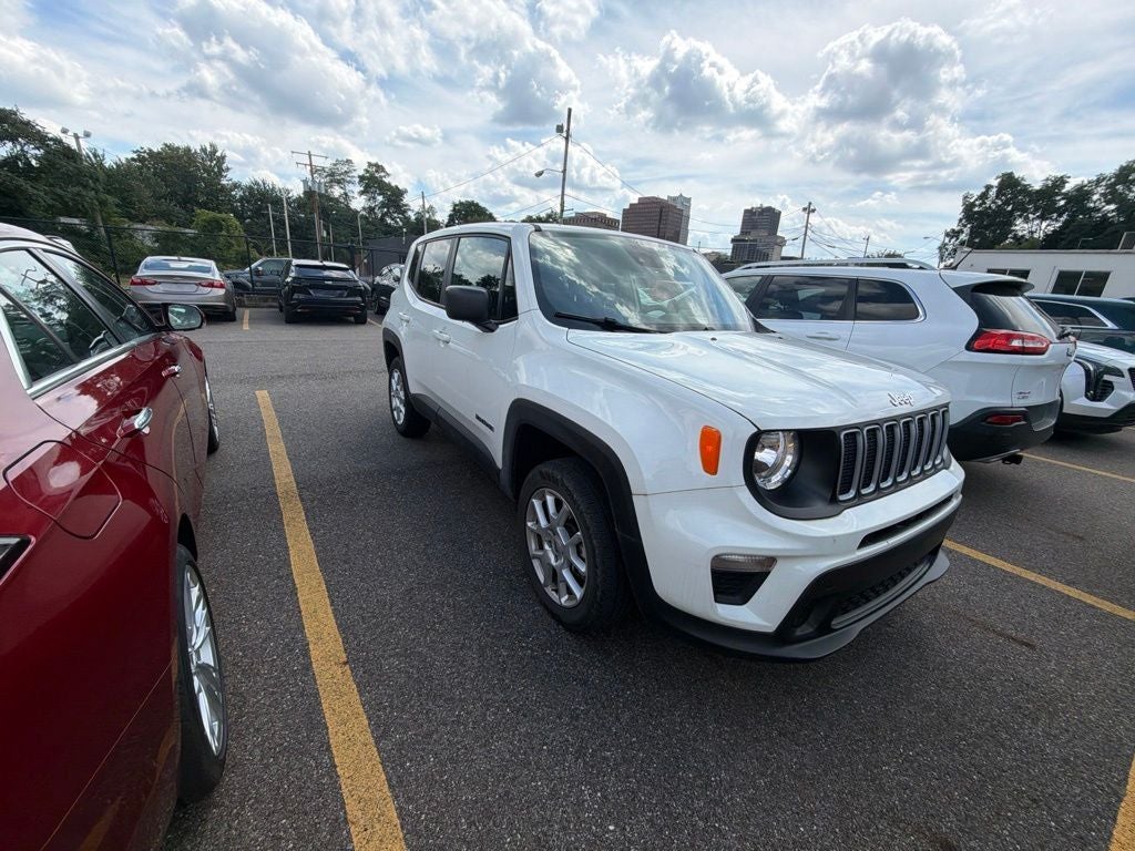 2023 Jeep Renegade Latitude