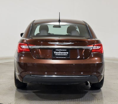 2013 Chrysler 200 Touring