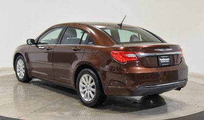 2013 Chrysler 200 Touring