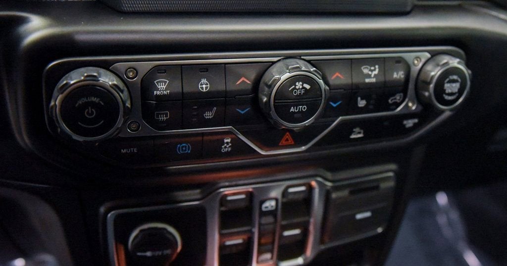 2023 Jeep Wrangler 4xe BASE