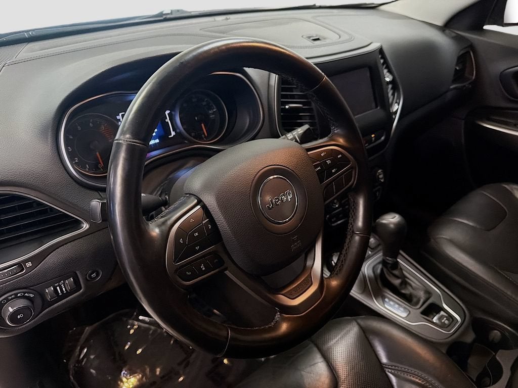 2020 Jeep Cherokee Lux