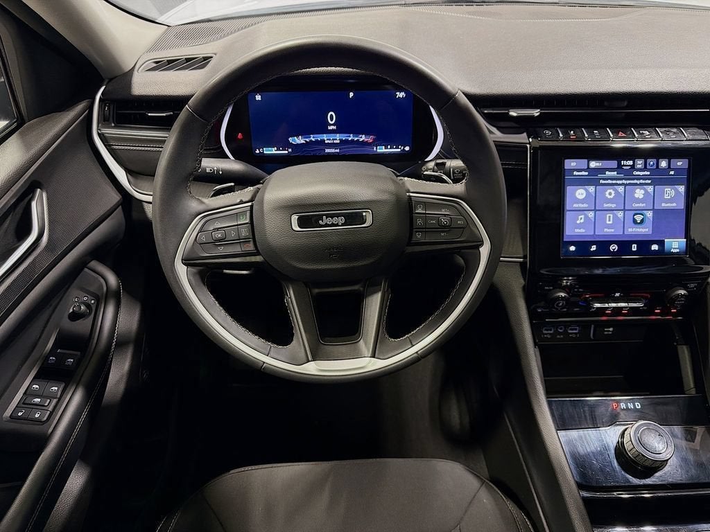 2023 Jeep Grand Cherokee L Laredo