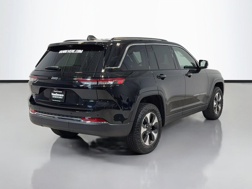 2023 Jeep Grand Cherokee 4xe BASE
