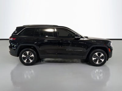 2023 Jeep Grand Cherokee 4xe BASE
