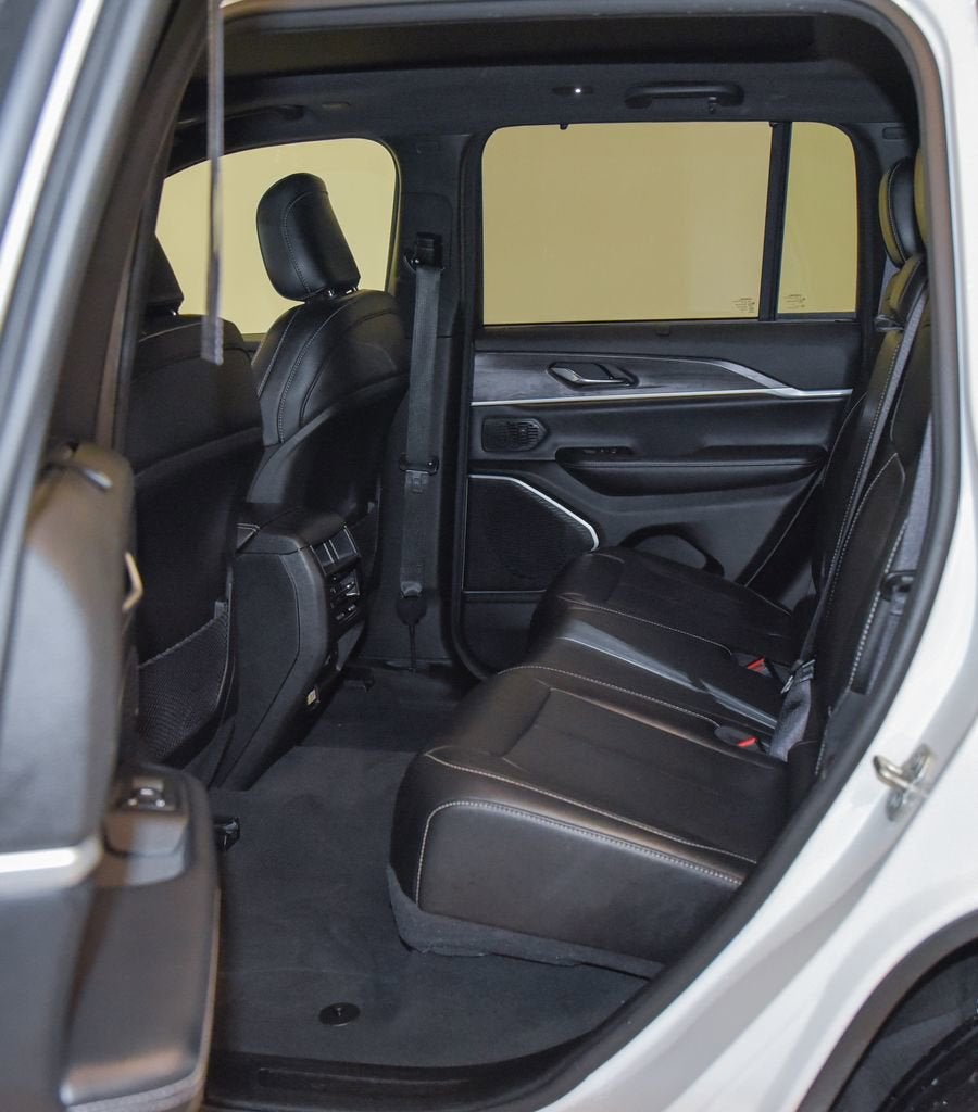 2024 Jeep Grand Cherokee 4xe Anniversary Edition