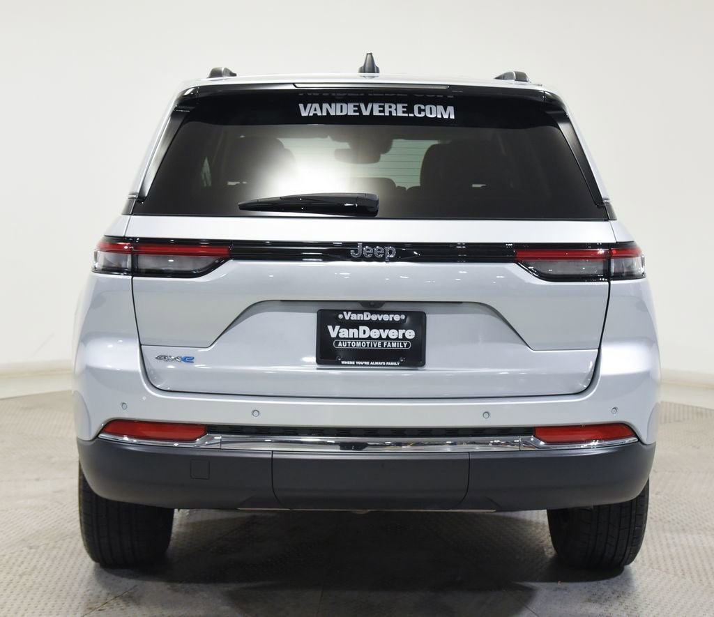 2023 Jeep Grand Cherokee 4xe BASE