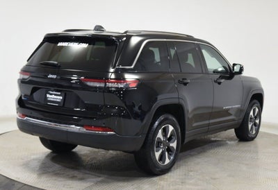 2022 Jeep Grand Cherokee 4xe BASE