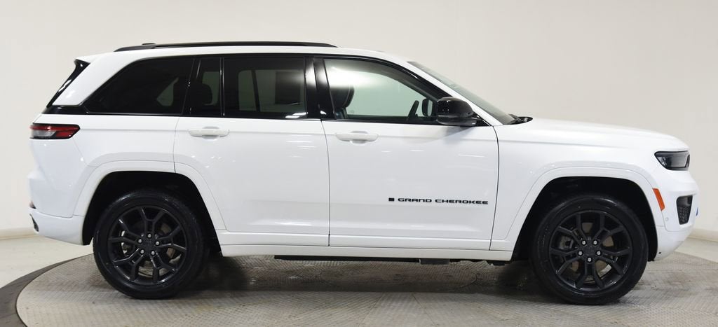 2023 Jeep Grand Cherokee 4xe 30th Anniversary