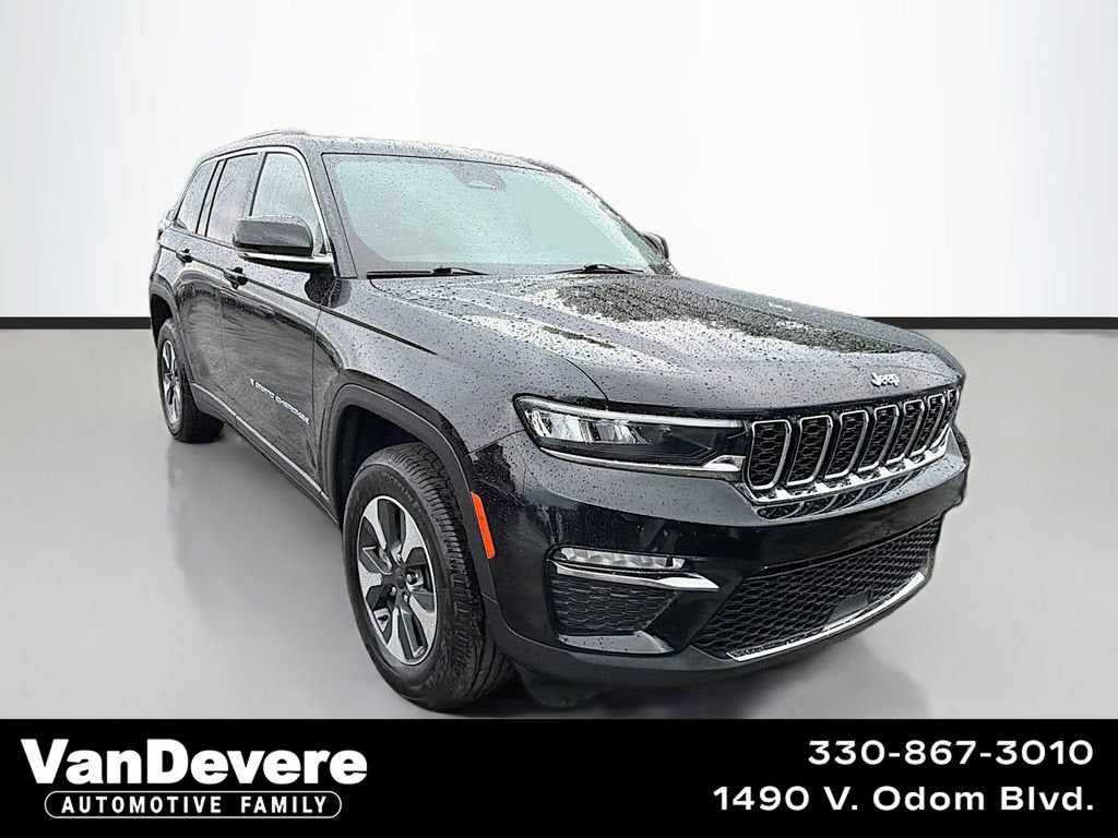 2022 Jeep Grand Cherokee 4xe BASE
