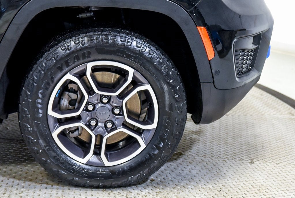 2023 Jeep Grand Cherokee 4xe Trailhawk