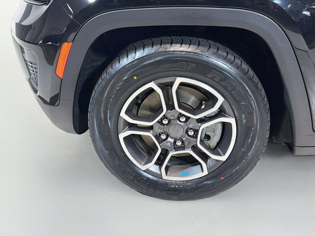 2023 Jeep Grand Cherokee 4xe Trailhawk
