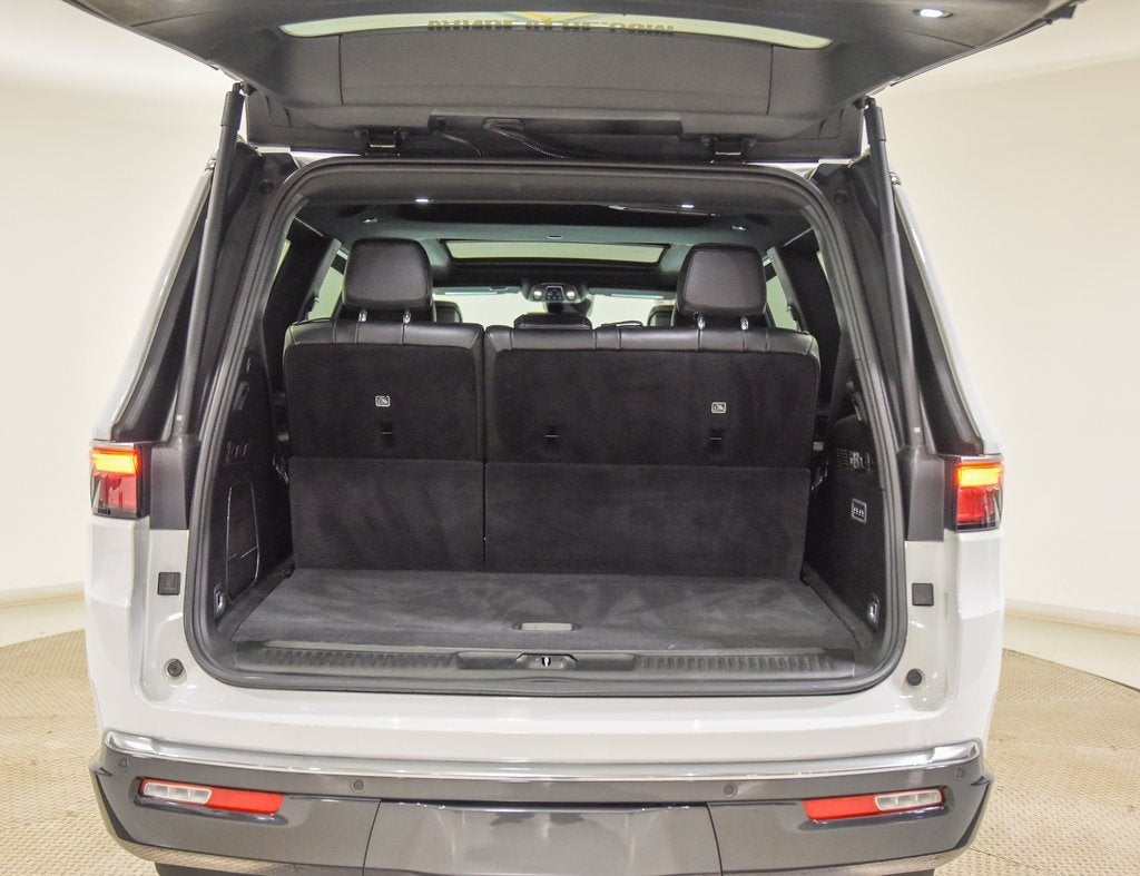 2022 Jeep Wagoneer Series II