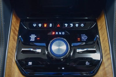 2022 Jeep Grand Wagoneer Series II