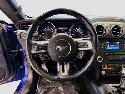 2016 Ford Mustang V6