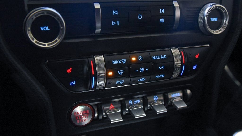 2022 Ford Mustang EcoBoost