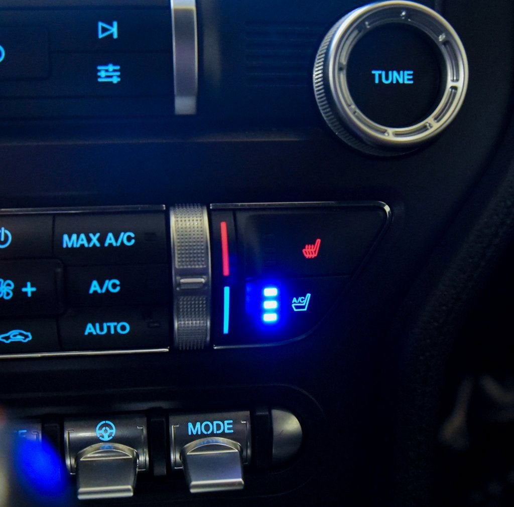 2022 Ford Mustang EcoBoost