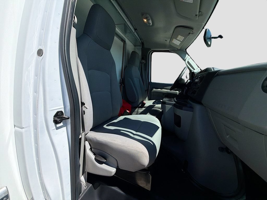2023 Ford E-Series Cutaway CUTWY