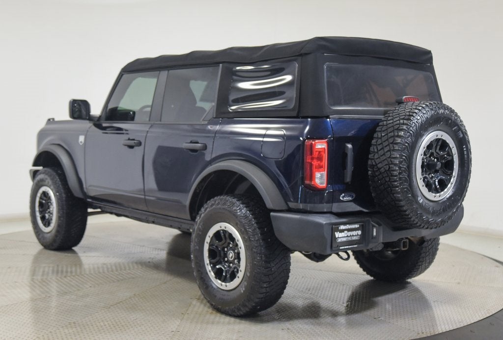 2021 Ford Bronco Base