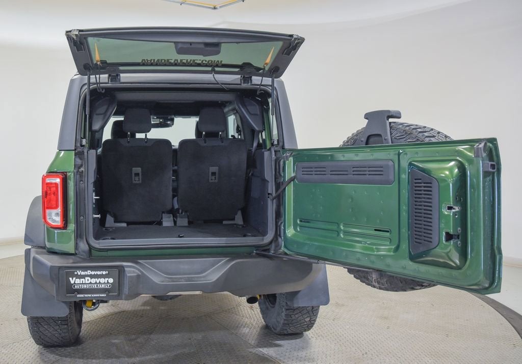 2023 Ford Bronco Base