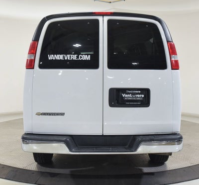 2017 Chevrolet Express Passenger 3500 LT