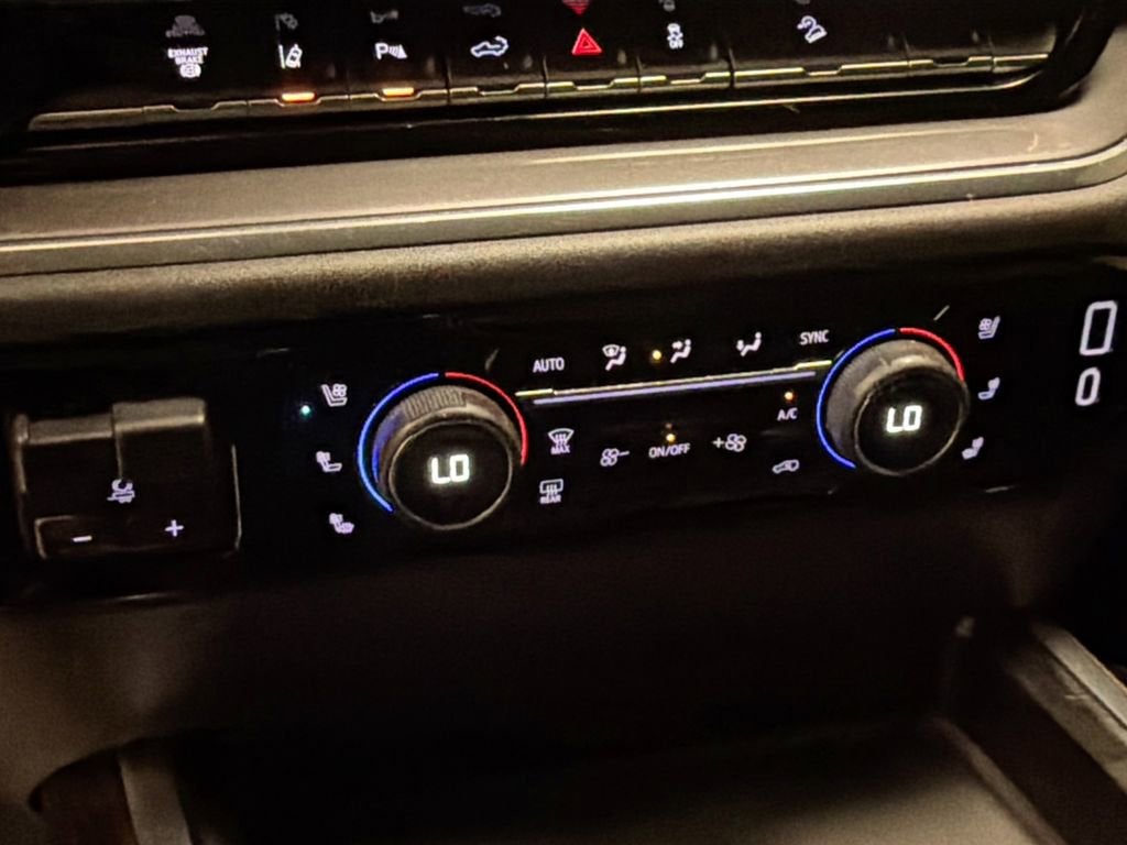 2024 Chevrolet Silverado 3500 HD High Country