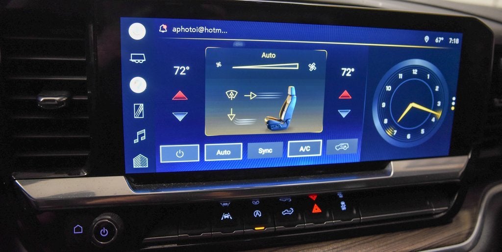 2022 Chevrolet Silverado 1500 LT (2FL)