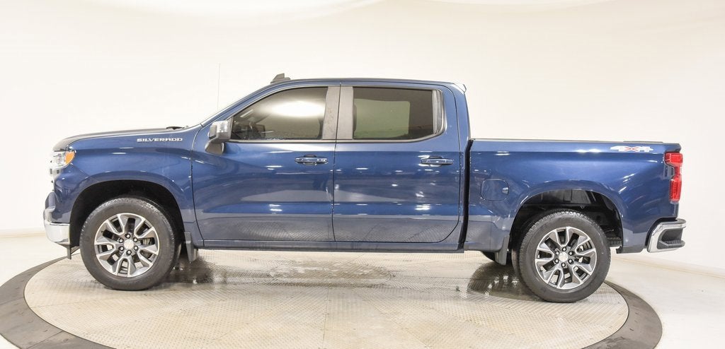 2022 Chevrolet Silverado 1500 LT (2FL)